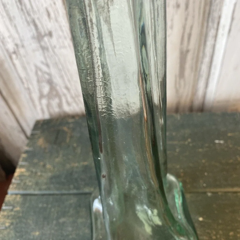 MCM Rosenthal Netters Pale Green Blown Glass Flower Vase Made in Spain‎ 16.5